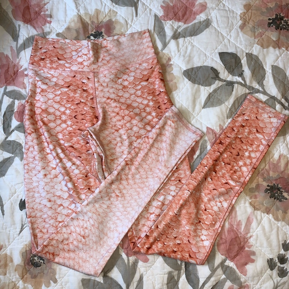 Real Skipper fishing/swimming/workout leggings.